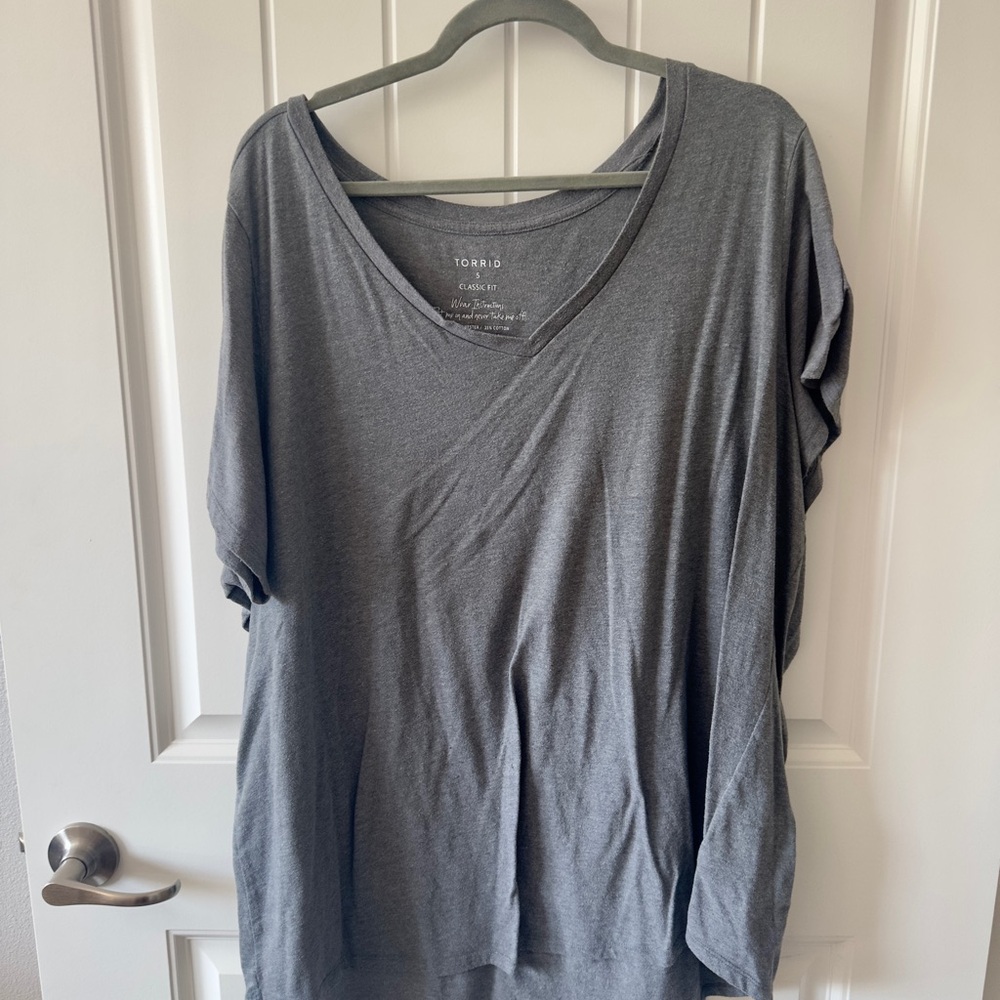 Torrid - Classic Fit V-Neck Tee